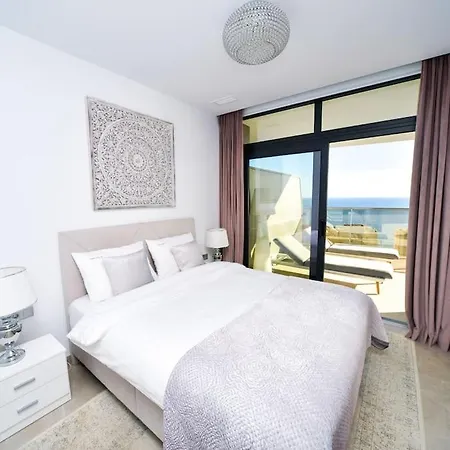 아파트 Sunset Cliffs *